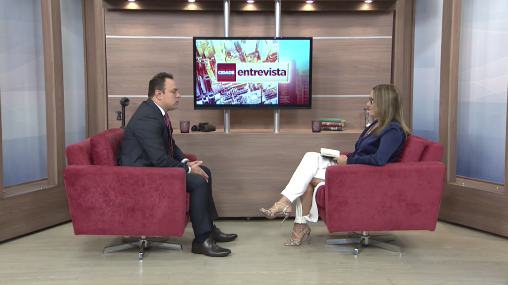 Programa Cidade Entrevista da Rede Massa/ SBT entrevista Thiago Napoli